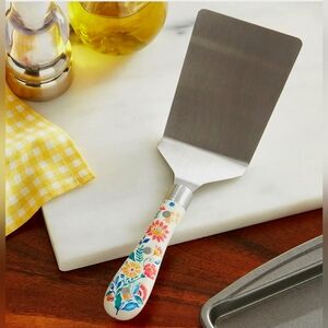 NEW (2) Pioneer Woman Frontier Collection Jumbo Turners Floral Mazie STAINLESS